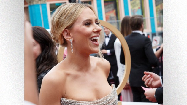 E scarlett johannson