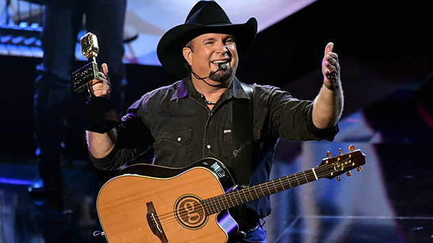 Getty Garthbrooks 070921