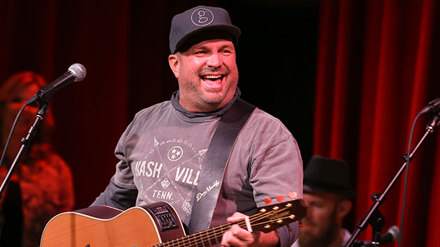 Getty Garthbrooks 072821