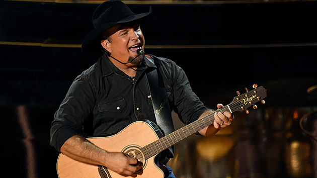 Getty_GarthBrooks_072921