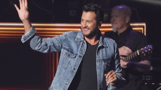 M_LukeBryan-10