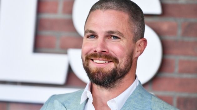Getty_StephenAmell_081321