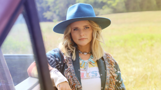 M Mirandalambert 19