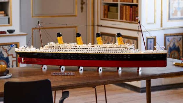 E Lego Titanic 10082021