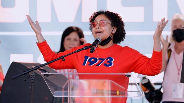 getty_raven_symone_10042021