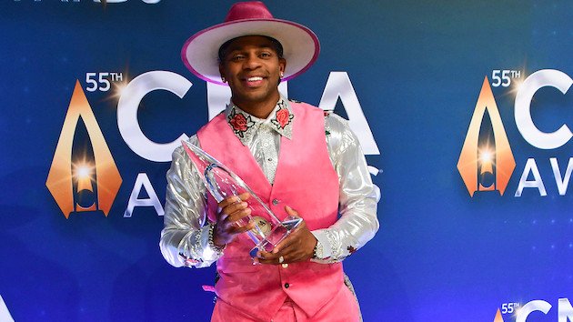 M_JimmieAllen-11