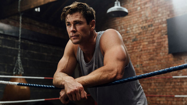 E chris hemsworth centr 02262019