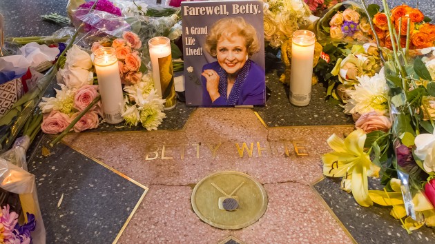 Getty Betty White Star 01032022 1