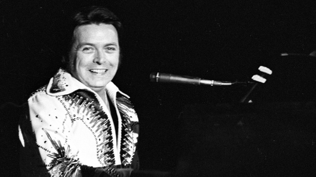 Getty Mickeygilley050722