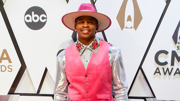 M_JimmieAllen-10