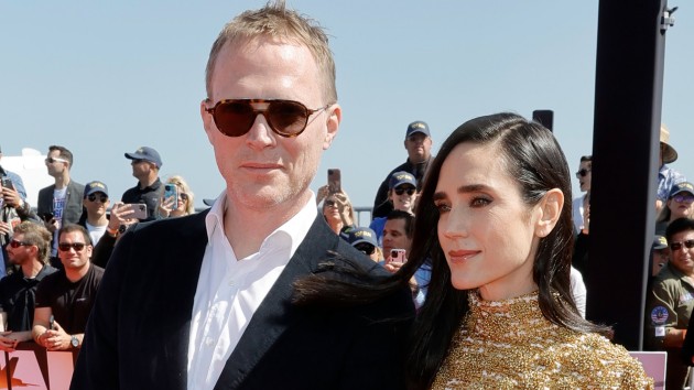 E Paul Bettany Jennifer Connelly 08222022