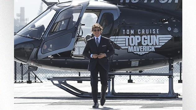 E Tom Cruise Helo 08022022