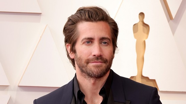 getty_jake_gyllenhaal_08022022-1