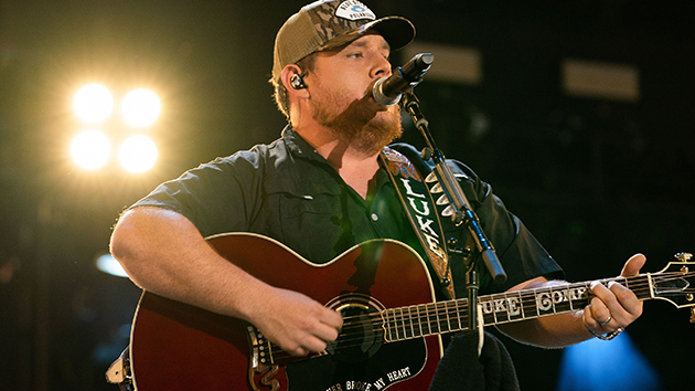 LUKE COMBS