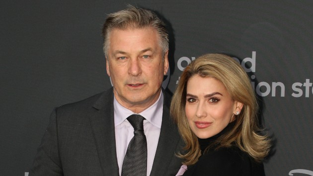 E alec hilaria baldwin 110122