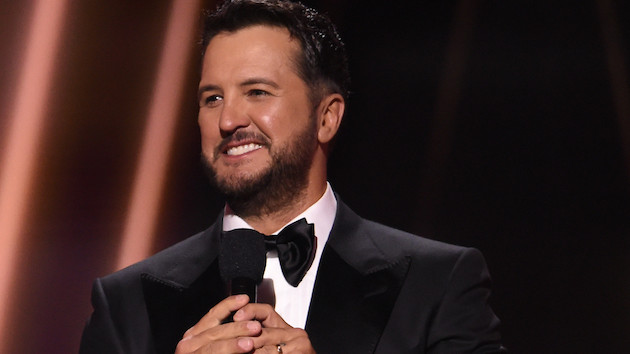 M_LukeBryan28329