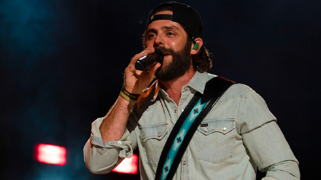 M Thomasrhettcmafest22