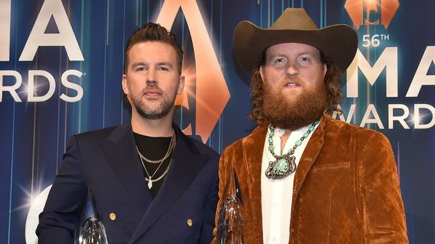 M Brothersosbornecmaawards2022abc 1