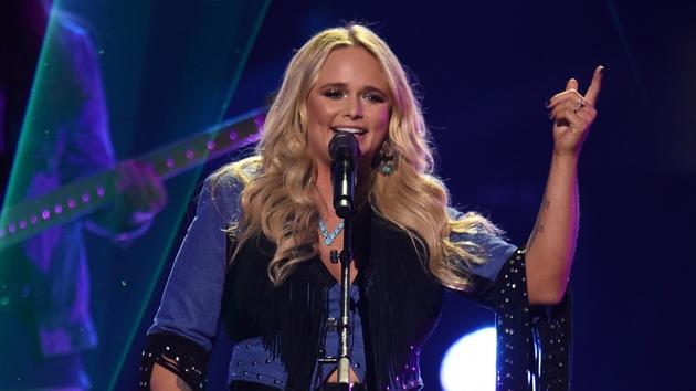 M Mirandalambertcmaawards2022performanceabc