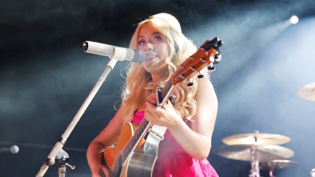 Getty meganmoroneypinkdress