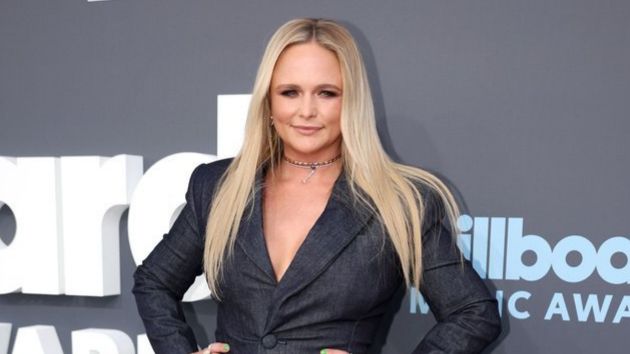 M_MirandaLambert2022BillboardMusicAwardsNBC