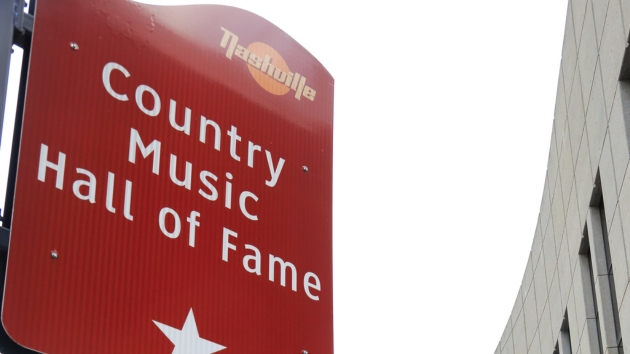G_CountryMusicHallofFameSign