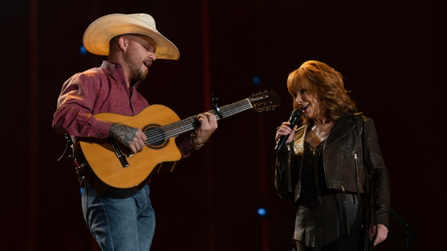 M_CodyJohnsonRebaMcEntire2023CMAFestABC
