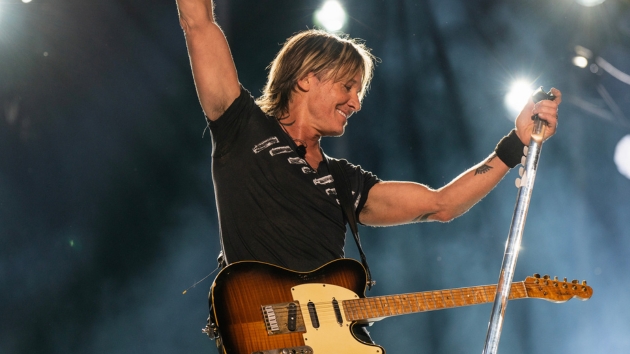 M_KeithUrban2023CMAFestABC