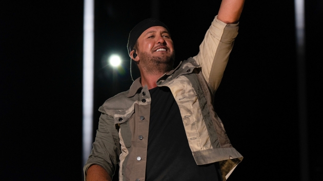 M_LukeBryan2023CMAFestABC