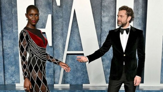 Getty joshua and jodie 1002023