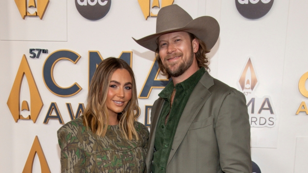 M Briankelleybrittneykelley2023cmaawardsdisney