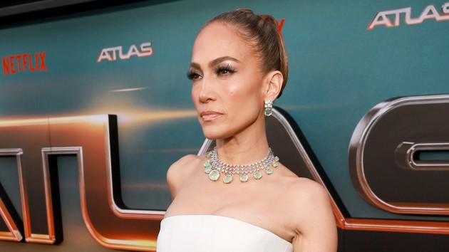 E Jlo Atlas Premiere 05232024