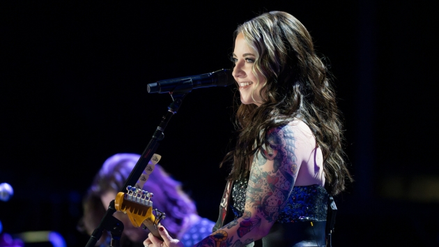 M Ashleymcbryde2024cmafest3disneylarrymccormack