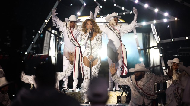 M Beyoncebowl 122624