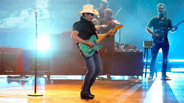 M Bradpaisleynbcpeopleschoicecountry