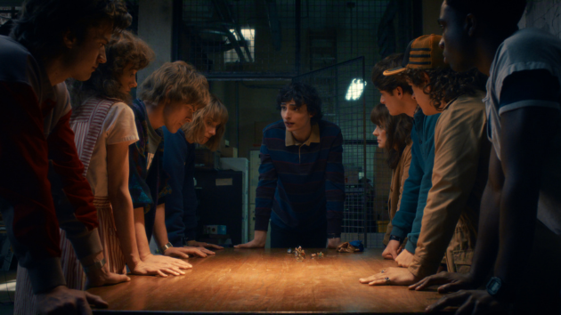 E strangerthings 103025