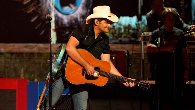 M bradpaisleynbcpeopleschoice