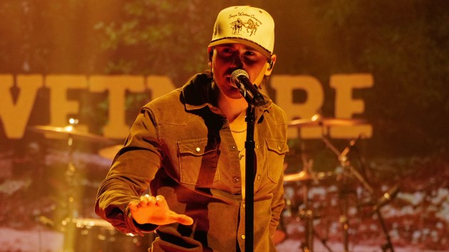 M tuckerwetmore 111925