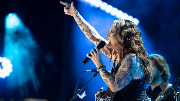 M ashleymcbrydecmafanfest larrtymccormack 120225