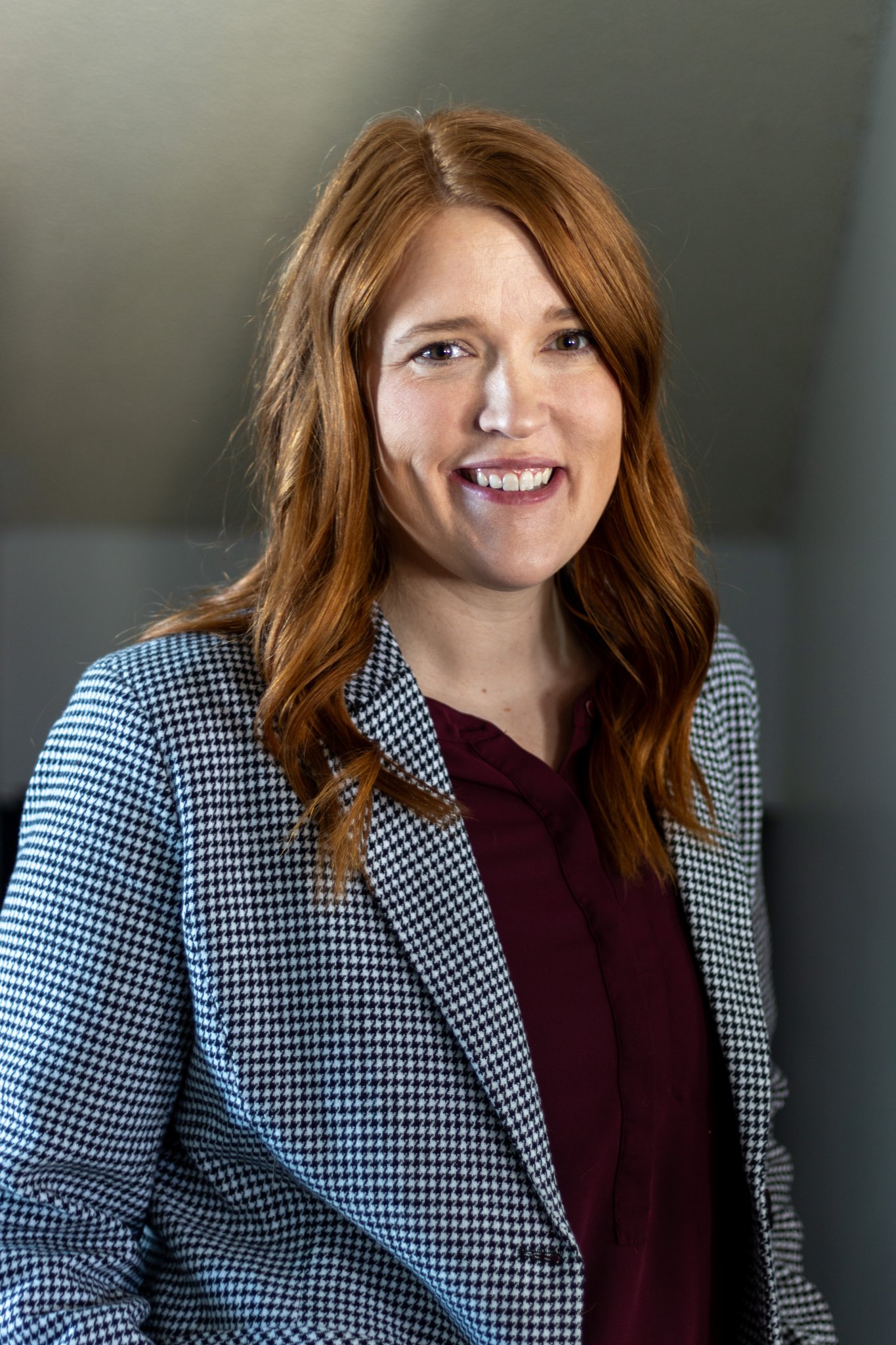 Liz mickelson headshot