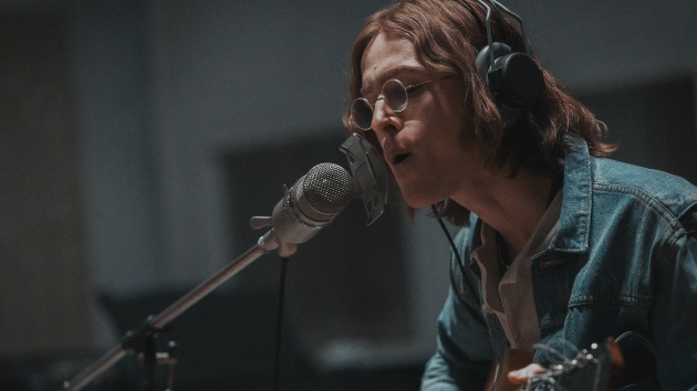 M dickinsonaslennonbeatlesfilm 021226