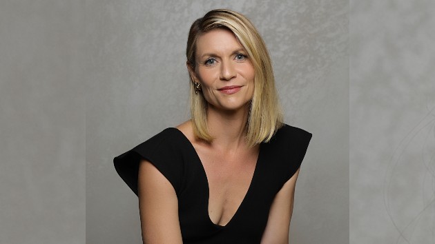 E ClaireDanes