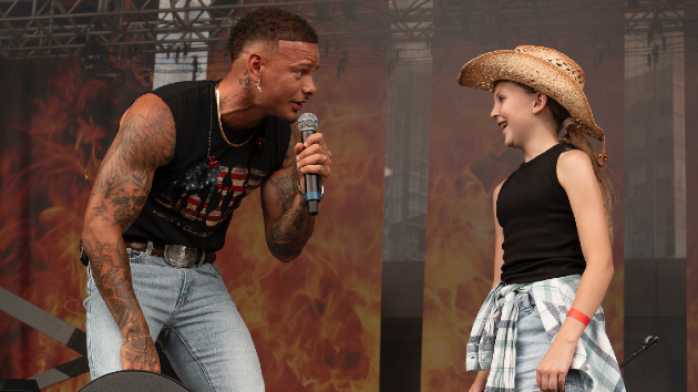 M KaneBrownFan911NashvilleABC2025