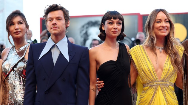 Getty HarryStylesOliviaWildeandothersatVenice