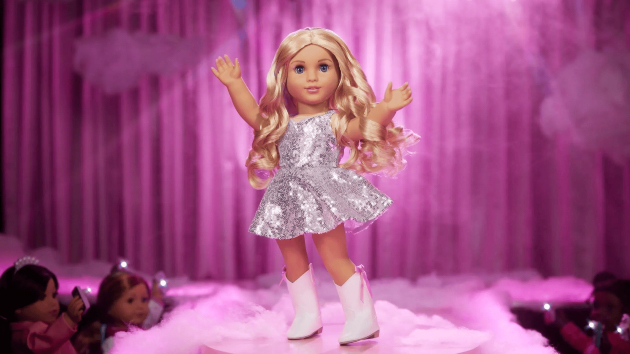 M MeganMoroneyAmericanGirlDoll