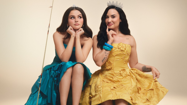 E SelenaGomezDemiLovato